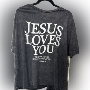 Free Kisses Jesus loves you women’s Charcoal Tee NWT SIZE 3X